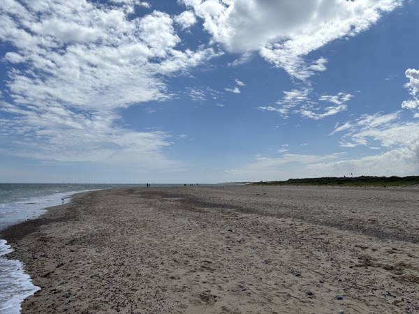 Winterton-on-Sea, 7.9 miles, 6.5km into the route
