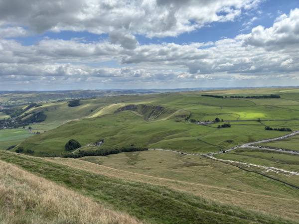 Edale, 10.1 miles, 8.6km into the route